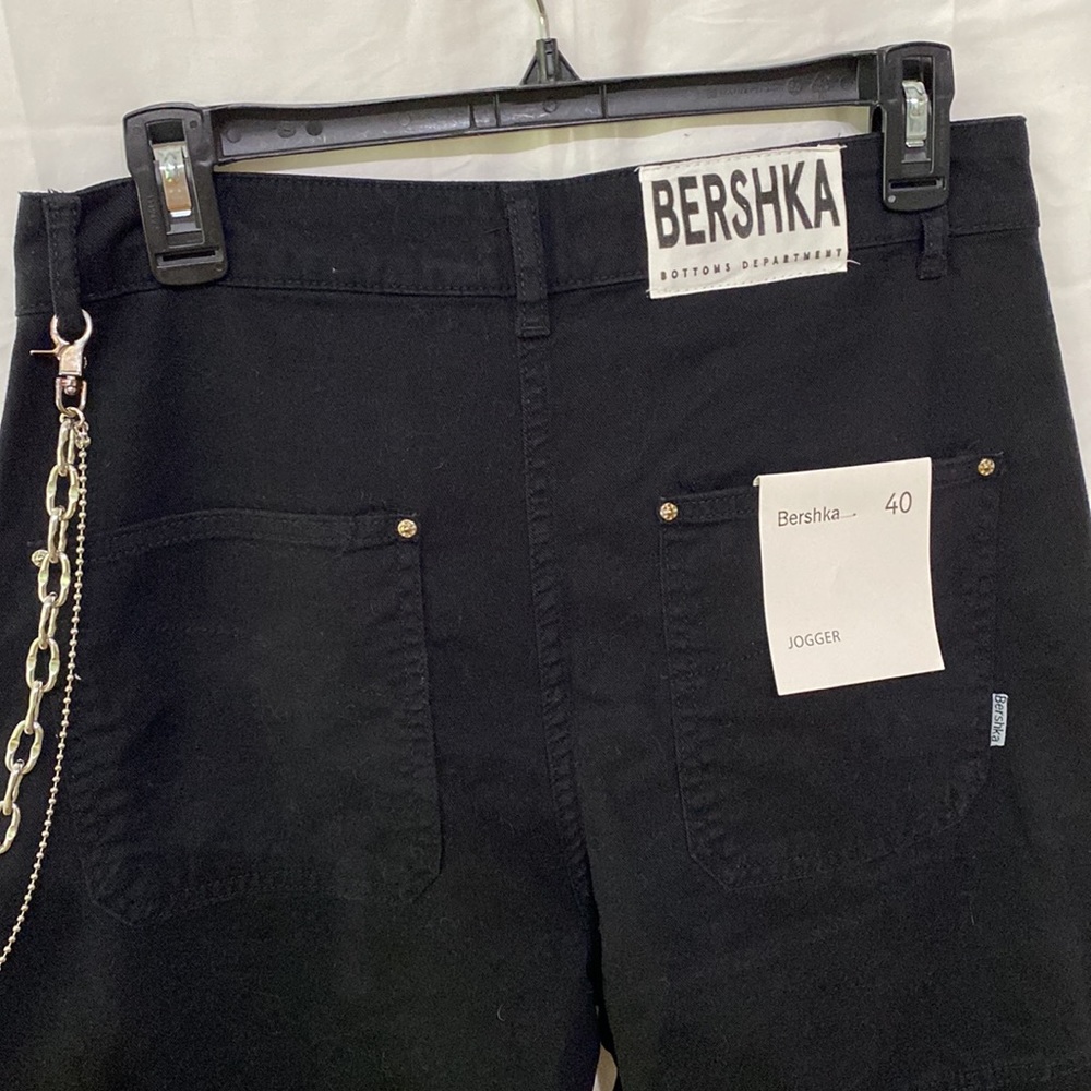 Beautiful black Jeans✨Brand Bershka✨ - Picture 6 of 8